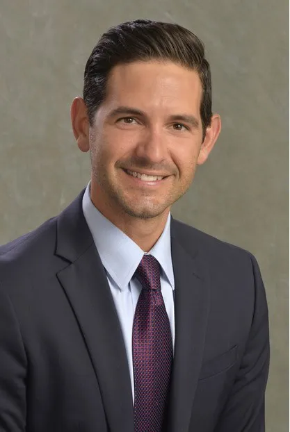 Tom Larm head shot